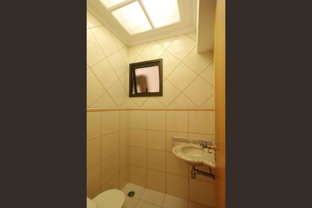 Apartamento para alugar com 117m², 4 quartos e 2 vagas Apartamento para alugar com 117m², 4 quartos e 2 vagasLavabo