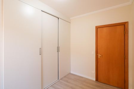 Apartamento para alugar com 117m², 4 quartos e 2 vagas Apartamento para alugar com 117m², 4 quartos e 2 vagasQuarto 2