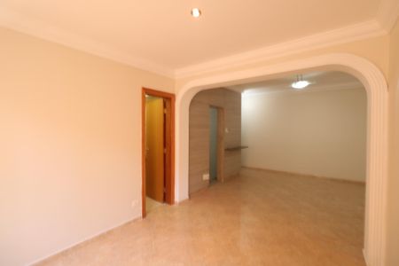 Apartamento para alugar com 117m², 4 quartos e 2 vagas Apartamento para alugar com 117m², 4 quartos e 2 vagasSala