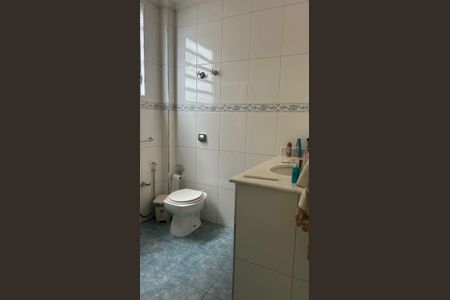 Banheiro  de apartamento para alugar com 2 quartos, 97m² em Boqueirão, Santos