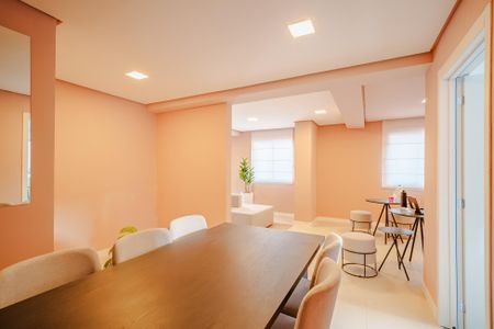 Apartamento à venda com 37m², 2 quartos e sem vagaÁrea comum - Salão de festas