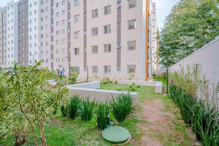 Apartamento à venda com 37m², 2 quartos e sem vagaÁrea comum