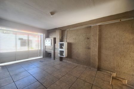 Garagem de casa para alugar com 3 quartos, 90m² em Vila Independencia, São Paulo