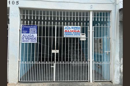 Fachada de casa para alugar com 3 quartos, 120m² em Jardim Munhoz Junior, Osasco