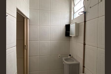 Casa para alugar com 120m², 3 quartos e 1 vaga Casa para alugar com 120m², 3 quartos e 1 vagaBanheiro