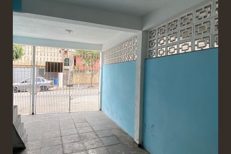 Garagem de casa para alugar com 3 quartos, 120m² em Jardim Munhoz Junior, Osasco