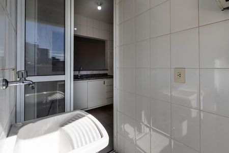Apartamento para alugar com 55m², 2 quartos e 1 vaga Apartamento para alugar com 55m², 2 quartos e 1 vagaÁrea de Serviço