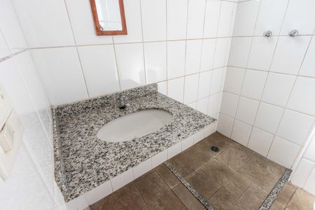 Apartamento para alugar com 55m², 2 quartos e 1 vaga Apartamento para alugar com 55m², 2 quartos e 1 vagaQuarto 1 - Banheiro da Suite