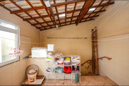 Área de serviço de casa à venda com 3 quartos, 205m² em Parque Panamericano, São Paulo