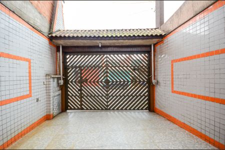 Casa à venda com 205m², 3 quartos e 2 vagas Casa à venda com 205m², 3 quartos e 2 vagasGaragem