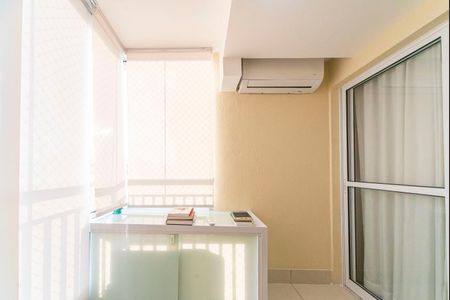 Apartamento à venda com 60m², 2 quartos e 1 vaga Apartamento à venda com 60m², 2 quartos e 1 vagaVaranda da Sala