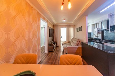 Apartamento à venda com 60m², 2 quartos e 1 vaga Apartamento à venda com 60m², 2 quartos e 1 vagaSala
