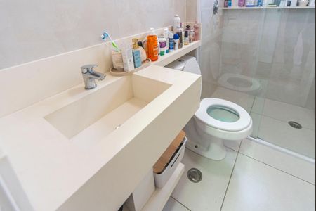 Apartamento à venda com 60m², 2 quartos e 1 vaga Apartamento à venda com 60m², 2 quartos e 1 vagaBanheiro do Quarto 2