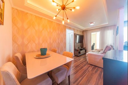 Apartamento à venda com 60m², 2 quartos e 1 vaga Apartamento à venda com 60m², 2 quartos e 1 vagaSala