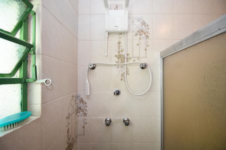 Casa à venda com 450m², 3 quartos e 4 vagas Casa à venda com 450m², 3 quartos e 4 vagasbanheiro quarto 3