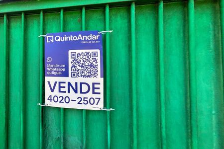 Casa à venda com 450m², 3 quartos e 4 vagas Casa à venda com 450m², 3 quartos e 4 vagasPlaca Instalada dia 06/07/26 COD_ZWMT-479