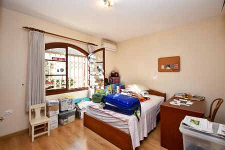 Casa à venda com 450m², 3 quartos e 4 vagas