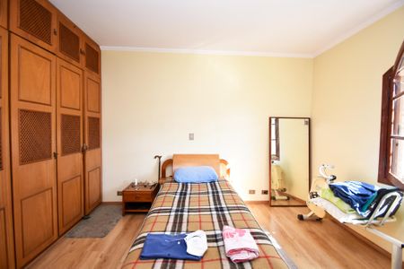 Casa à venda com 450m², 3 quartos e 4 vagas Casa à venda com 450m², 3 quartos e 4 vagasquarto 3