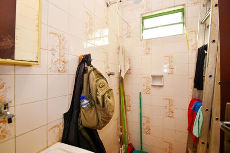 Casa à venda com 450m², 3 quartos e 4 vagas Casa à venda com 450m², 3 quartos e 4 vagasv