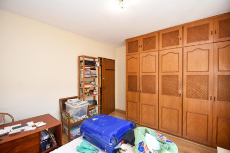 Casa à venda com 450m², 3 quartos e 4 vagas