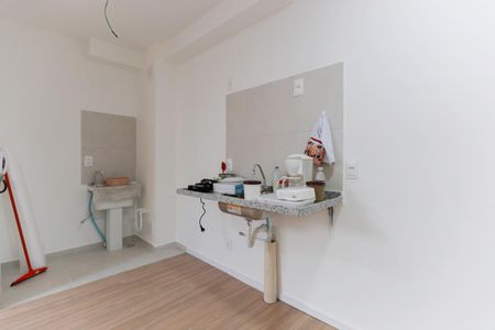 Apartamento para alugar com 36m², 2 quartos e sem vaga Apartamento para alugar com 36m², 2 quartos e sem vagaCozinha e área de serviço