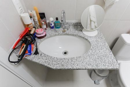 Apartamento para alugar com 36m², 2 quartos e sem vaga Apartamento para alugar com 36m², 2 quartos e sem vagaBanheiro