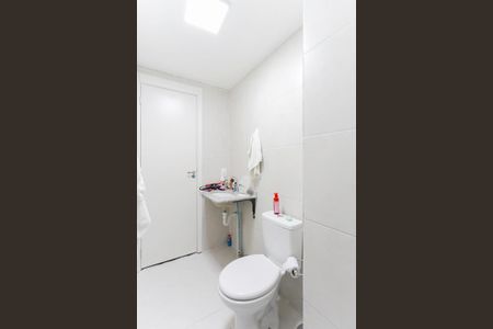 Apartamento para alugar com 36m², 2 quartos e sem vaga Apartamento para alugar com 36m², 2 quartos e sem vagaBanheiro