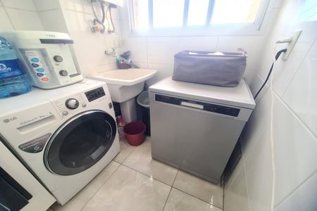 Apartamento à venda com 64m², 3 quartos e 2 vagasCozinha e Área de Serviço