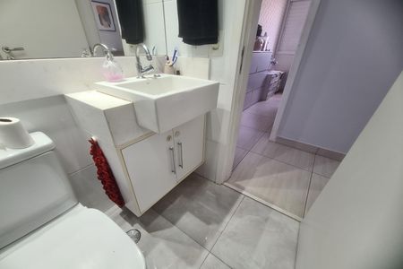 Apartamento à venda com 64m², 3 quartos e 2 vagasBanheiro