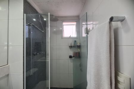 Apartamento à venda com 64m², 3 quartos e 2 vagasBanheiro da Suíte