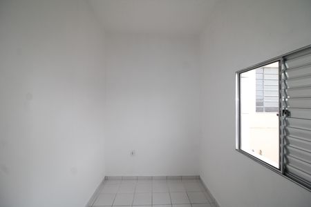 Casa para alugar com 72m², 2 quartos e sem vagaQuarto 1
