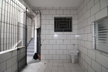 Casa para alugar com 72m², 2 quartos e sem vagaÁrea de Serviço