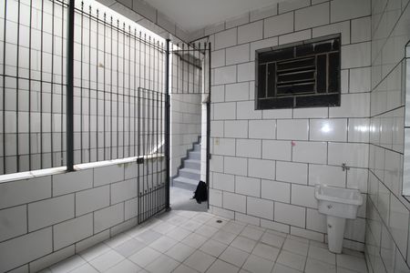 Casa para alugar com 72m², 2 quartos e sem vagaÁrea de Serviço