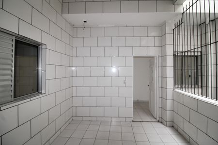 Casa para alugar com 72m², 2 quartos e sem vagaÁrea de Serviço