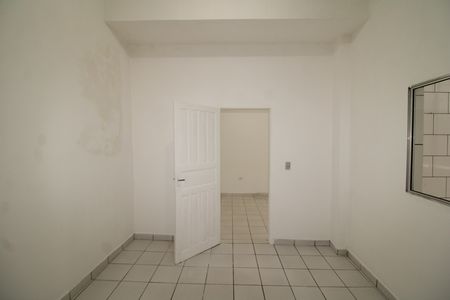 Quarto 2 de casa para alugar com 2 quartos, 72m² em Vila Baruel, São Paulo
