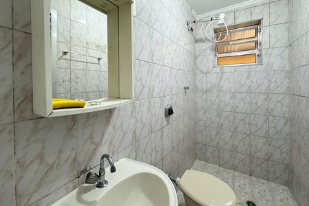 Casa à venda com 350m², 4 quartos e 2 vagas Casa à venda com 350m², 4 quartos e 2 vagasBanheiro 1 - Casa 2