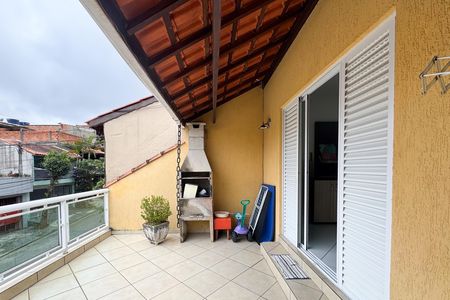 Casa à venda com 350m², 4 quartos e 2 vagas Casa à venda com 350m², 4 quartos e 2 vagasSacada do Quarto 2 - Casa 1