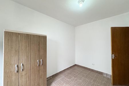 Casa à venda com 350m², 4 quartos e 2 vagas Casa à venda com 350m², 4 quartos e 2 vagasQuarto 1 - Casa 2