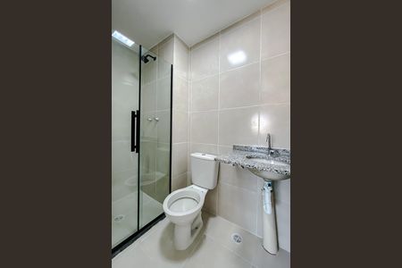 Apartamento para alugar com 39m², 2 quartos e sem vaga Apartamento para alugar com 39m², 2 quartos e sem vagaBanheiro