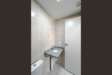 Apartamento para alugar com 39m², 2 quartos e sem vaga Apartamento para alugar com 39m², 2 quartos e sem vagaBanheiro
