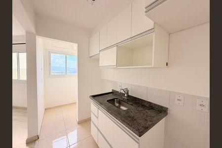 Cozinha de apartamento à venda com 2 quartos, 48m² em Jardim do Lago, Jundiaí