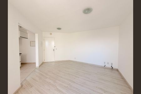 Sala de apartamento à venda com 2 quartos, 48m² em Jardim do Lago, Jundiaí