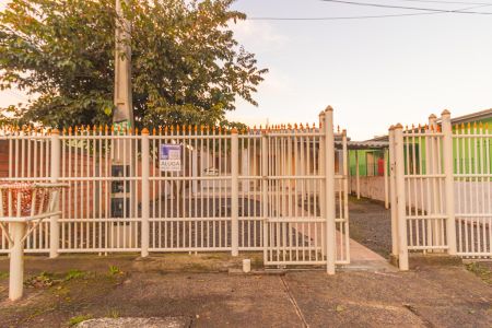 Casa para alugar com 140m², 3 quartos e 2 vagas Casa para alugar com 140m², 3 quartos e 2 vagasFachada