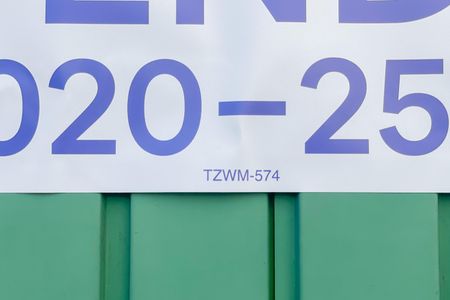 TZWM-574 de casa à venda com 2 quartos, 420m² em São Pedro, Osasco