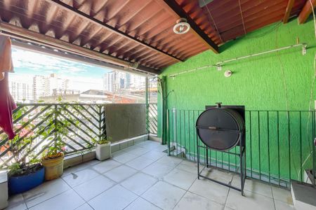 Sacada de casa à venda com 2 quartos, 420m² em São Pedro, Osasco