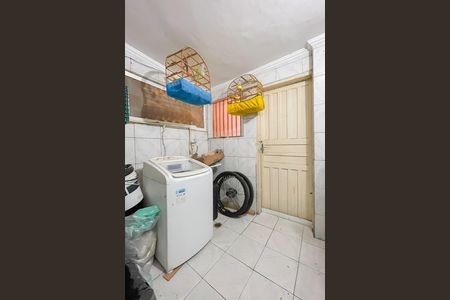 Área de Serviço de casa à venda com 2 quartos, 420m² em São Pedro, Osasco
