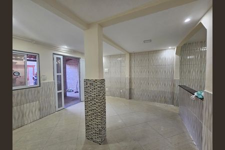 Casa para alugar com 141m², 2 quartos e 2 vagas Casa para alugar com 141m², 2 quartos e 2 vagasSala