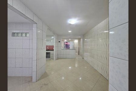 Casa para alugar com 141m², 2 quartos e 2 vagas Casa para alugar com 141m², 2 quartos e 2 vagasCozinha