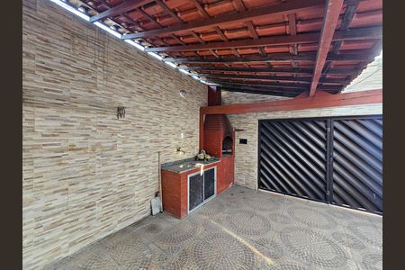 Churrasqueira de casa para alugar com 2 quartos, 141m² em Centro, Mesquita