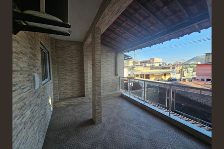 Casa para alugar com 141m², 2 quartos e 2 vagas Casa para alugar com 141m², 2 quartos e 2 vagasVaranda